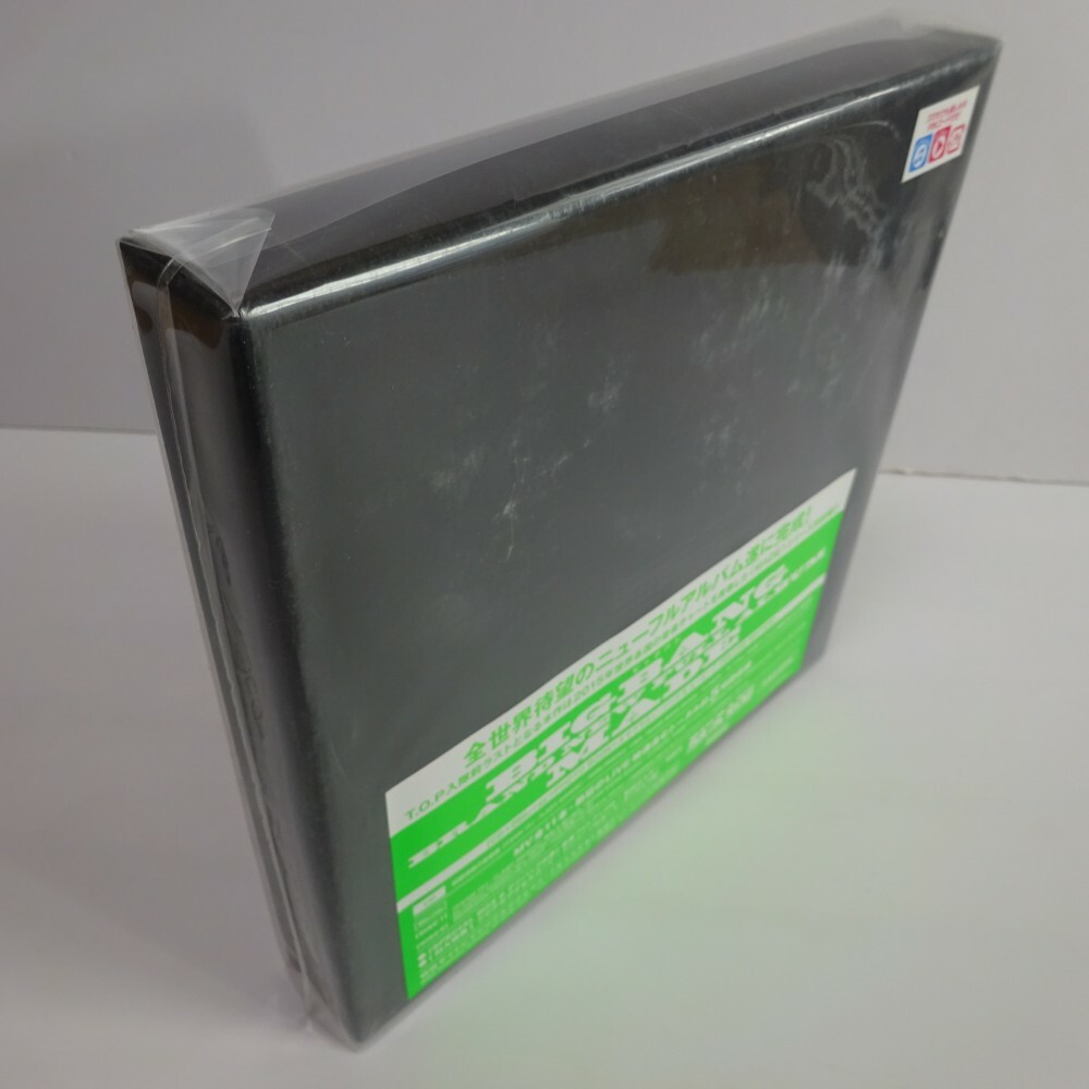 BIGBANG MADE DELUXE EDITION CD+2Blu-ray+PHOTOBOOK+CARD BIGBANG MADE DELUXE EDITION CD+2Blu-ray+PHOTOBOOK+CARD