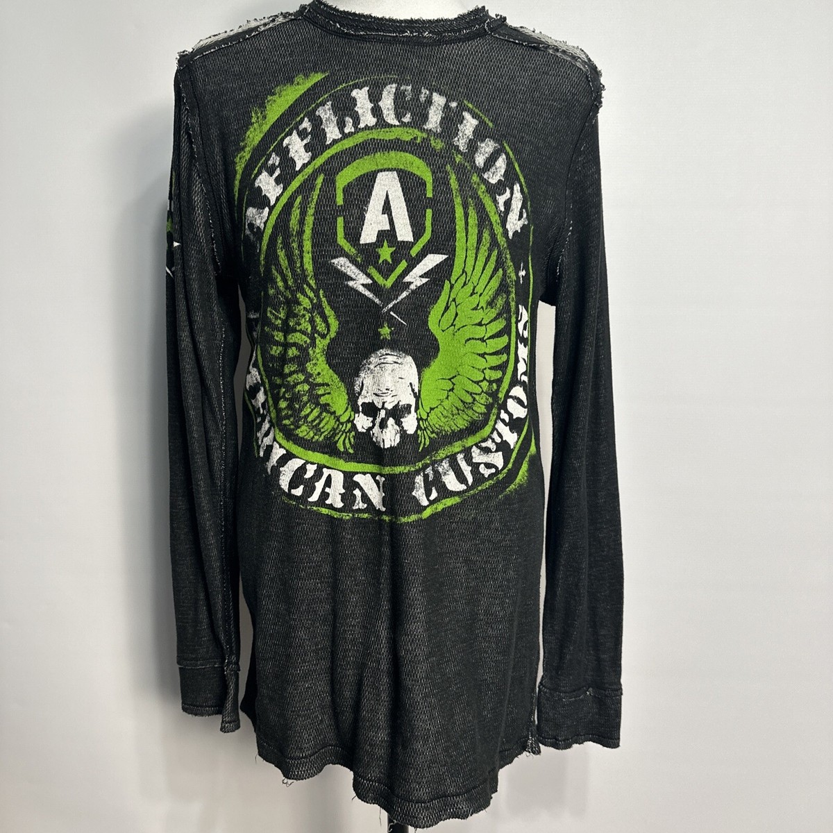 Y2K Affliction Thermal Long Sleeve Reversible Size L Cyber Mall