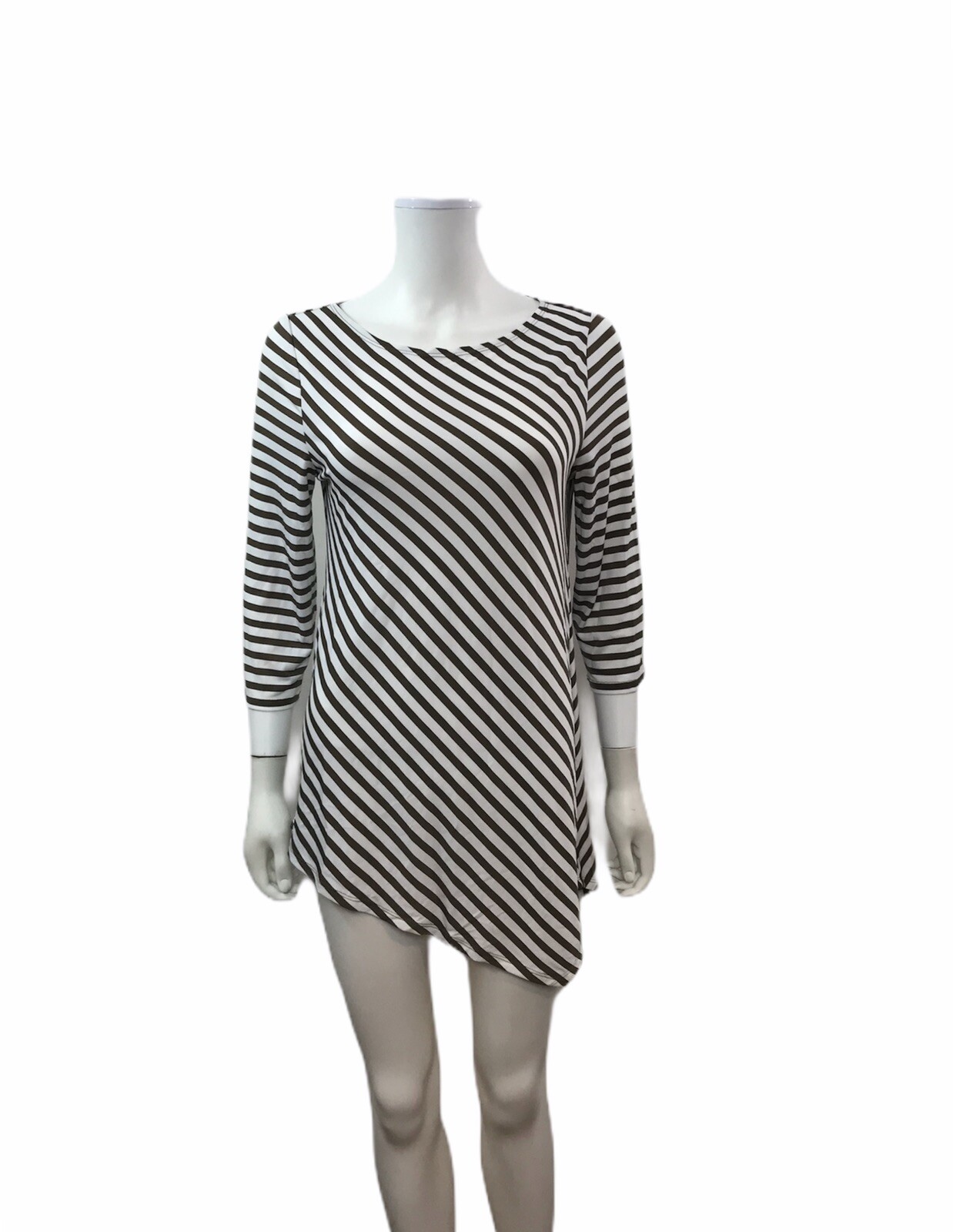 Chicos Easywear Women’s Size Small (0) Round Neck 3/4 Sleeve Asymmetrical Top
