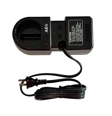 New Old Stock AEG RE505 Black 120V 1.4A Power Tool Battery Charger WEZ505A0016