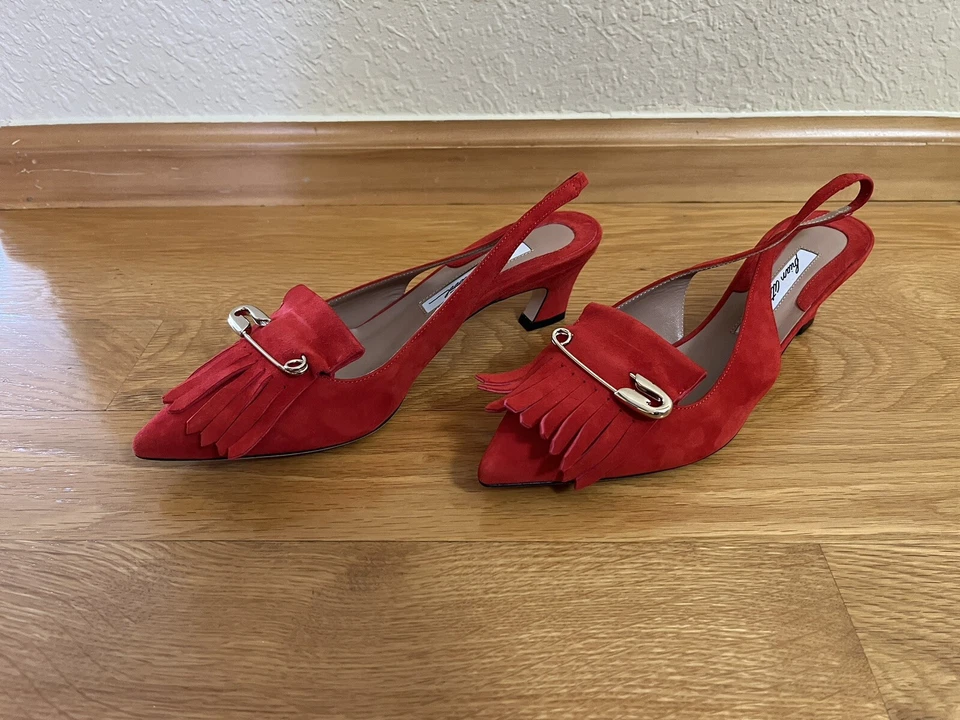 Brian Atwood Georgina Kiltie Slingback Pump Red Suede Size 37 1/2 US Size 7 New - Image 2 of 4
