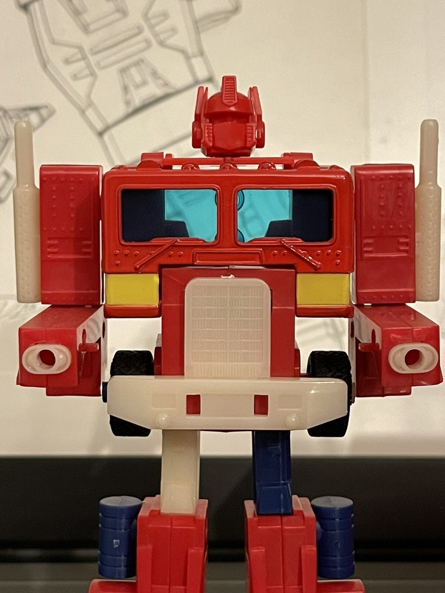 Transformers G1 Optimus Prime Apple iPod Exile Red Convoy Transformers G1 Optimus Prime Apple iPod Exile Red Convoy