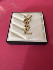 YSL All Hours Hyper Luminize Highlighting Powder