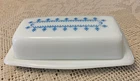 Pyrex Vintage Snowflake Garland Blue Covered Butter Dish & Lid #72-B Excellent