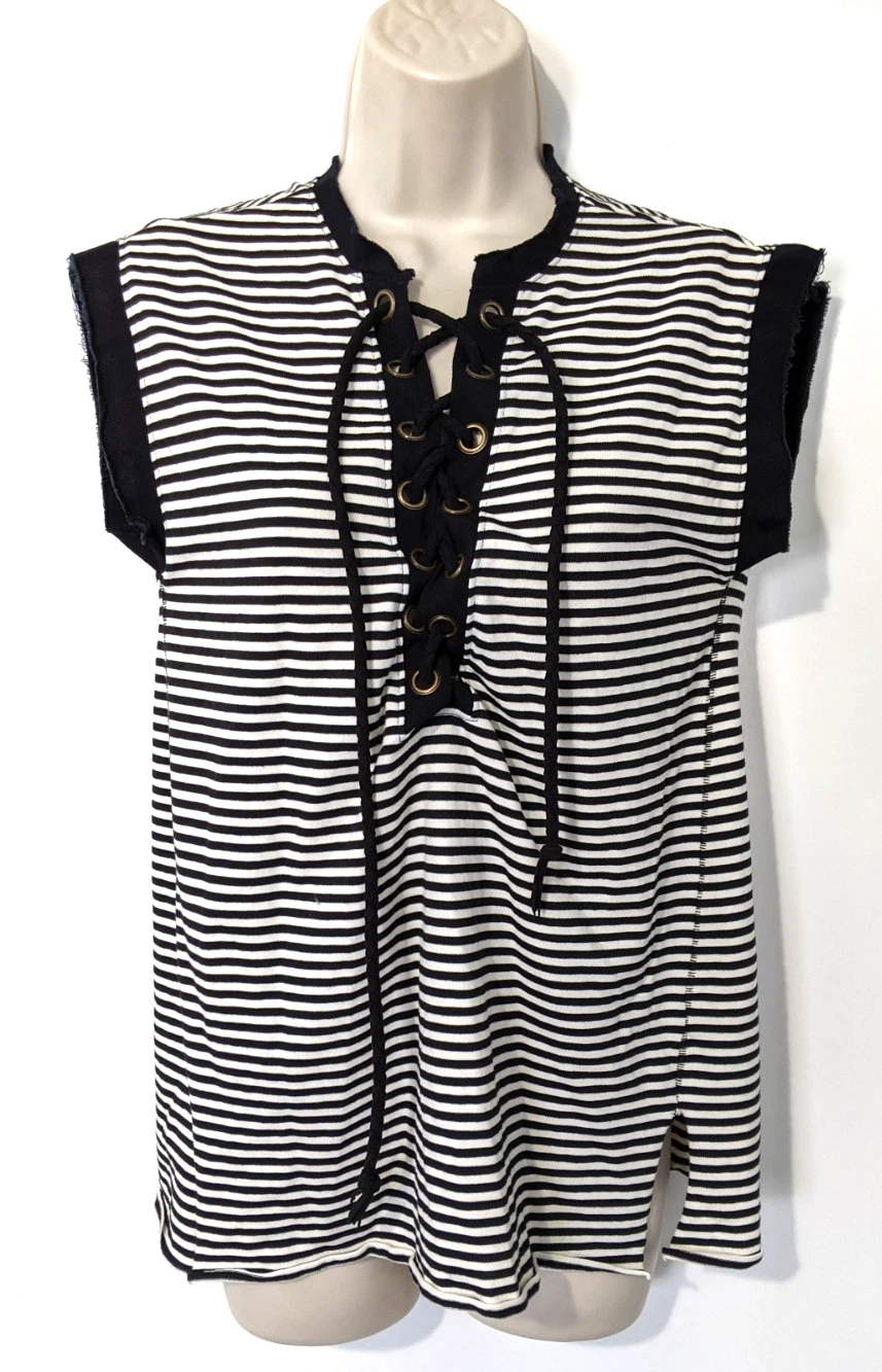 NSF Women's Striped Carter Lace Up Tee Sz P Black/White Cotton/Suede Blend EUC
Opens in a new window