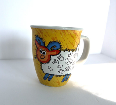 Vtg Dunoon Stoneware Mug Funky Farm by Jane Brookshaw White Ram Nevis Shape