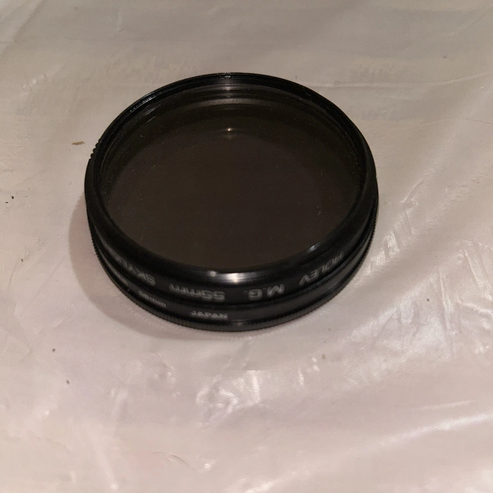 Rolev 55mm Skylight Polarizer Camera Lens - Image 2 of 4