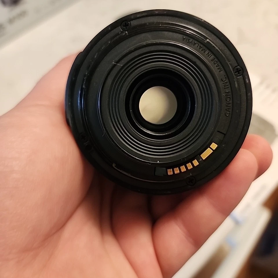 Canon EF-S 55-250mm f/4-5.6 IS STM Zoom Lens User Manual MINT - Image 3 of 4