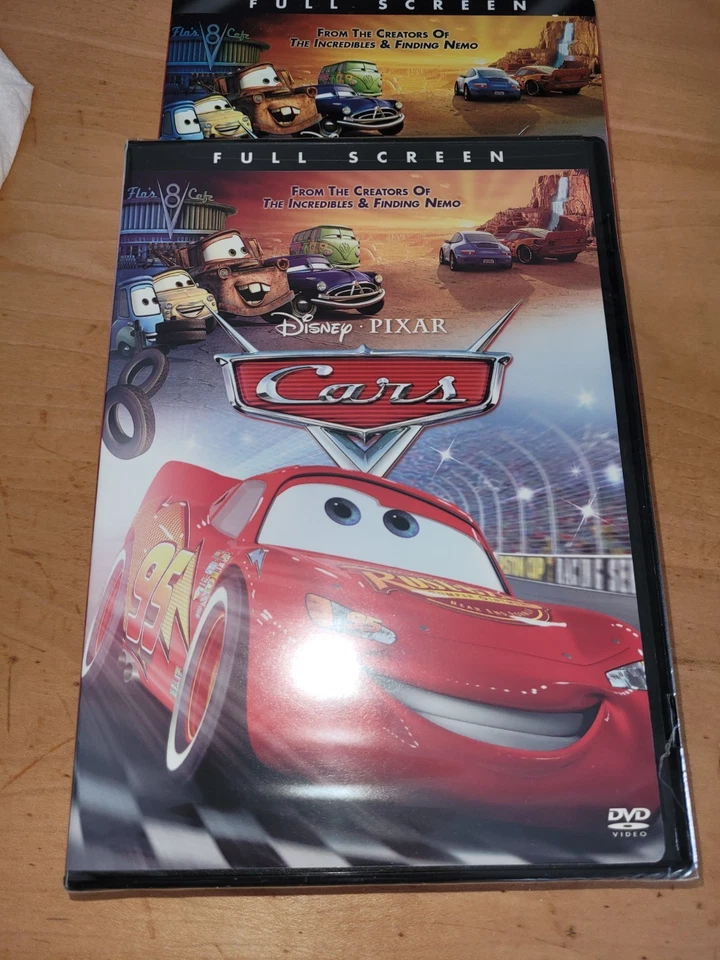 Disney Pixar Cars DVD 2006 FS NEW Slipcover 1 Original Tow Mater McQueen + Foto 3 de 4