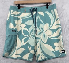 Quiksilver Waterman Cruisin Boardshorts Aqua Green Floral Shorts Men's 34 NWT