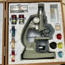 1970s Tasco Deluxe 1200x Microscope Set w/ Wood Carry Case 5E-1200Z