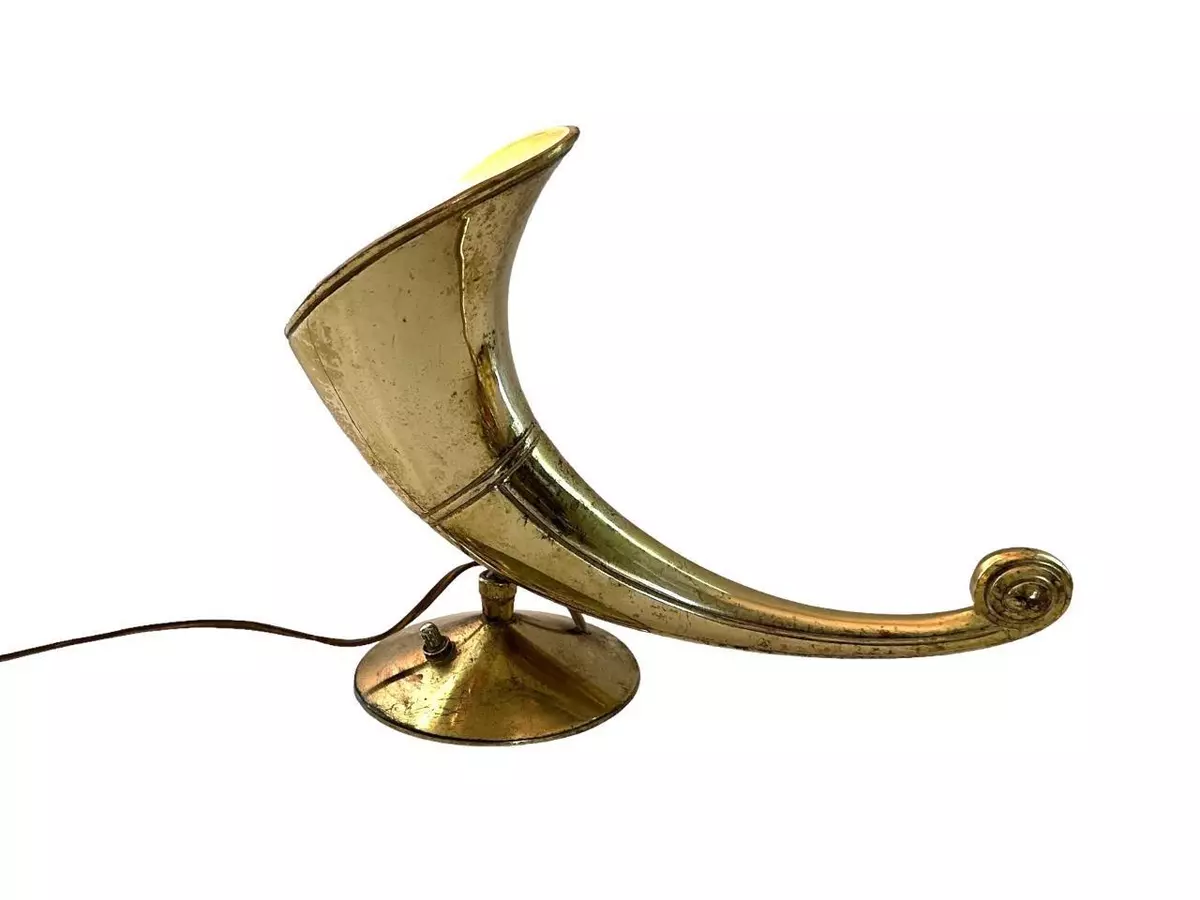 Vintage Laurel Lamps Brass Cornucopia Horn of Plenty Shaped Table Desk Lamp