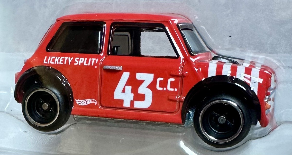 Hot Wheels Premium Car Culture Twin 2 Pack Morris Mini & '67