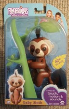  BRAND NEW FINGERLINGS BABY SLOTH by WOWWEE KINGSLEY FINGER PET FREE SHIPPING