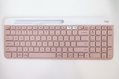 Logitech K585 Multi-Device Slim Wireless Keyboard Bluetooth/Reciever