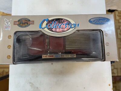 Road Legends 1948 Ford F-1 Pickup Limited Gold Die Cast 1:18 50th