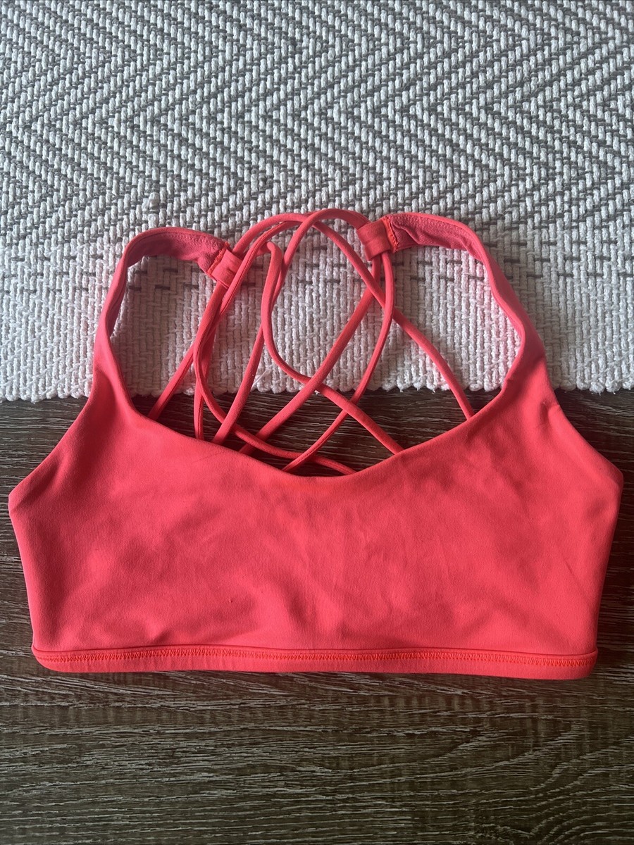 ルルレモン　Free to Be Bra Wild 6 lululemon Free to Be Bra Wild (White, 6) at Amazon Women's