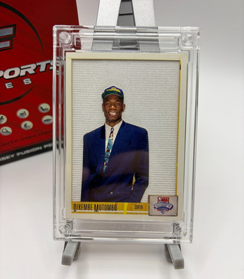 Dikembe Mutombo   Jersey Fusion ProFusion 2001-02 Game Worn Jersey Swatch 24/75