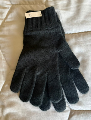 Gap Black Knit gloves NEW WITH TAGS S/M small medium UNISEX