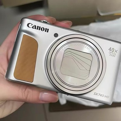 Canon PowerShot SX740 HS Digital Camera 20.30 MP 40x Optical Zoom Sliver