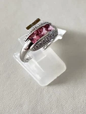 14kt.white rold cocktail ring with natural diamonds & pink topaz,size 7, 3.5 GR.