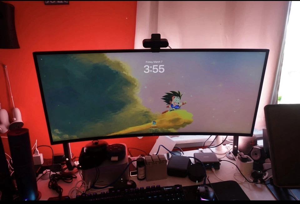 LG UltraWide 38WN95C-W 38" QHD+ IPS LED Curved Monitor - White - Image 2 of 4