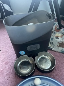 HoneyGuardian Electronic Automatic Pet Feeder, 2 Stainless Steel Bowls, Black