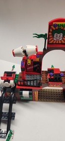 LEGO 6857 Dynamic Duo Funhouse Escape Incomplete