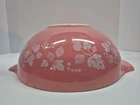 Pyrex Gooseberry - Pink # 444 Vintage Cinderella 4 Qt Mixing Bowl