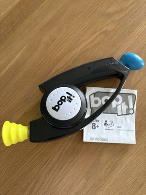 Hasbro Gaming Bop It Spiel