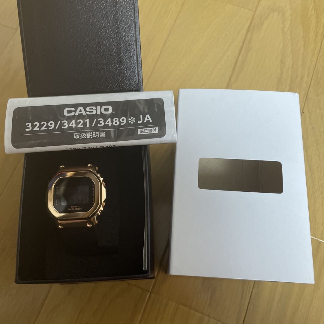 新品　G-SHOCK 1999 PREMIUM GMW-B5000EH-1_300x@2x.png?v=