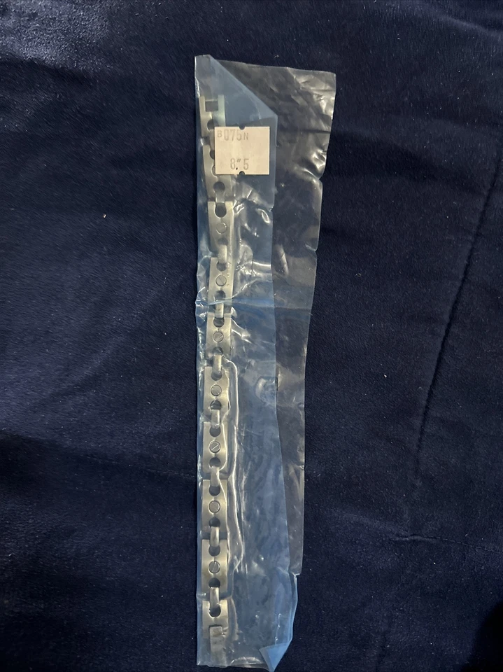 EDWARD MIRELL TITANIUM BRACELET, 8.5 INCHES IN LENGTH Brand New! - Image 2 of 4