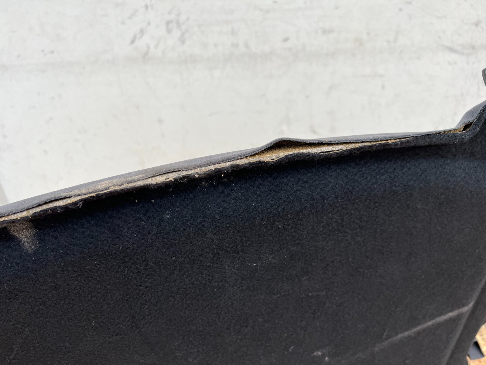 TRUNK HATCH CARGO LUGGAGE COVER PANEL SHADE BLACK JAGUAR XK XKR (2007