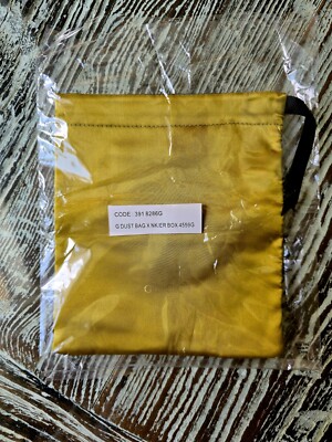 NEW Gucci Yellow Silky Jewelry Storage Travel Dust Bag Cloth  display picture 2