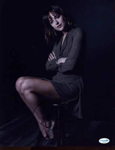 Dakota Johnson Autographed Signed 11x14 Photo ACOA Sexy