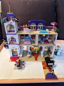 Lego Friends Heartlake Grand Hotel 41101 - Manuals - Missing 5 pieces ? see ad