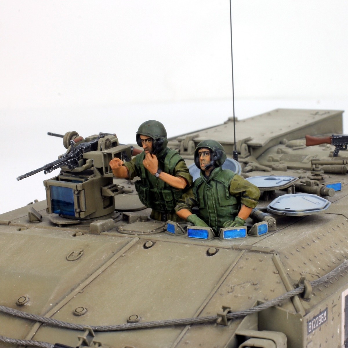 IDF Tank Accessory set　戦車用 アクセサリー PreOrder) ProPainted 1:35 Israeli IDF Tank Crews (02 figures) | eBay