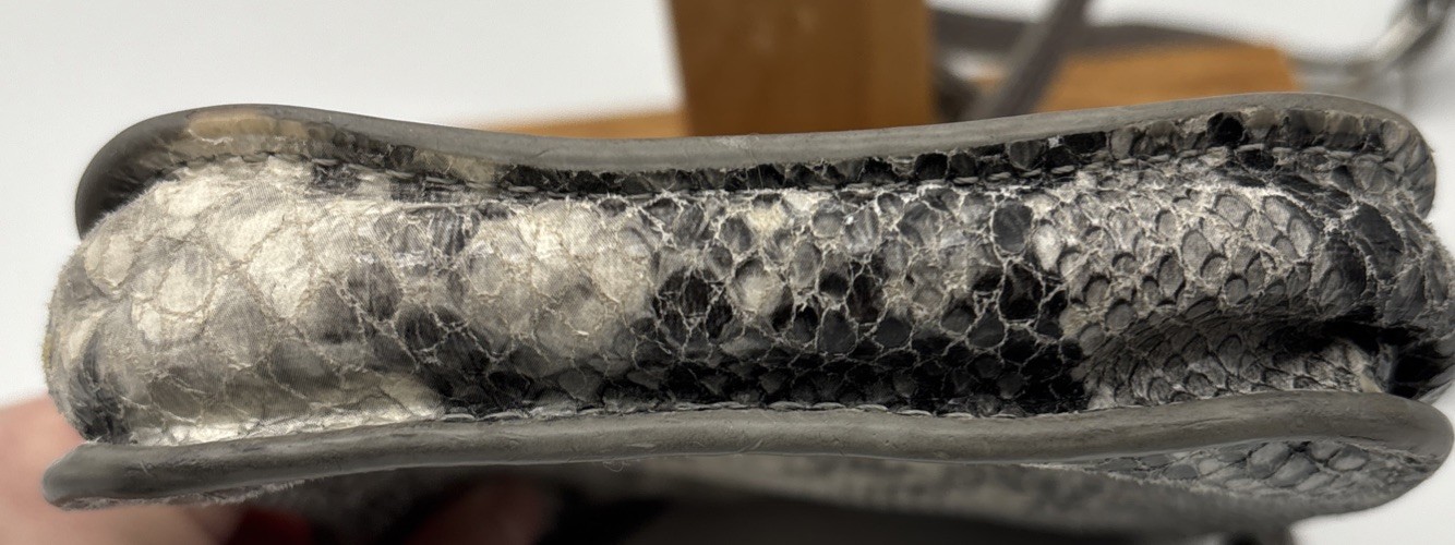 Vtg Gray Python Embossed Leather Crossbody Phone … - image 5