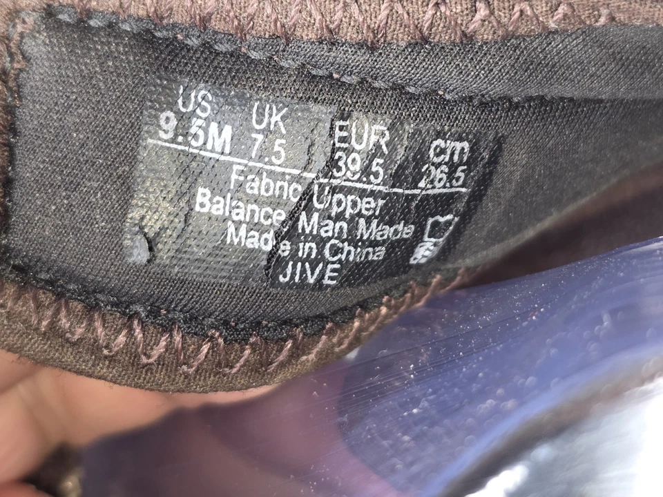 Zapatos BZees Mujer Talla 9.5M Marrón JIVE Sandalias Mary Jane Cuña Vegano Punta Abierta Foto 3 de 4