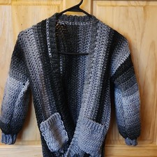 Cardigan Pockets Handmade Acrylic Crochet Gray/Black size 5T 6T