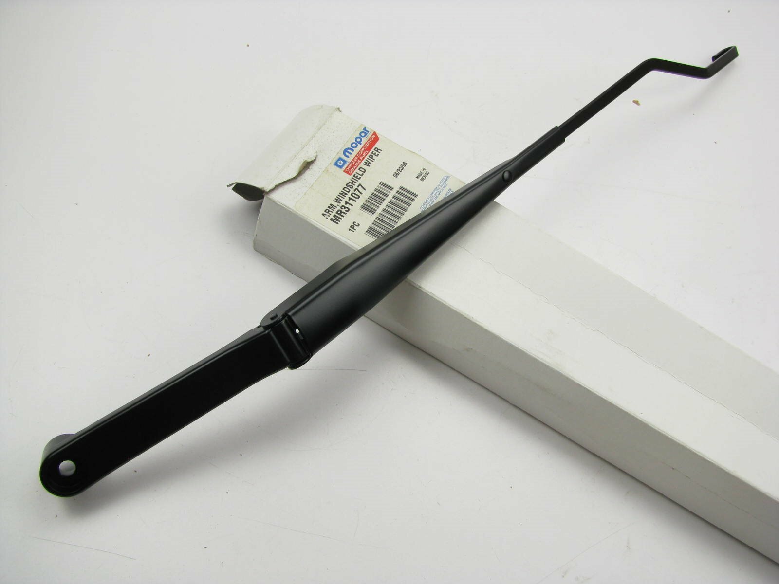 NEW - OEM MR311077 Windshield Wiper Arm - Front Right | eBay