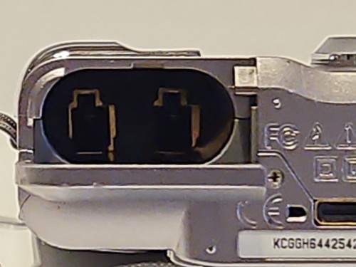 Kodak EasyShare C743 7.1MP Digital Camera - Silver With Strap Parts - Picture 13 of 13