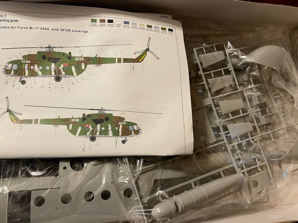 1/35 大！安いはず！Mil Mi-8MT/Mi-17 Hip-H プラモデル Mi-17 HIP H Helicopter 1/35 Trumpeter