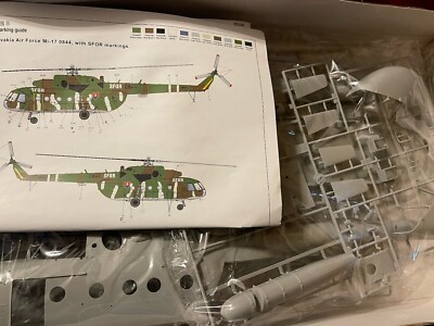 Trumpeter #05102 - Mil Mi-8MT/Mi-17 Hip-H Helicopter - 1:35