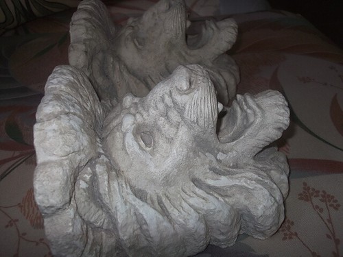 Cement Lion Head Set of Two Decor - Picture 6 of 11