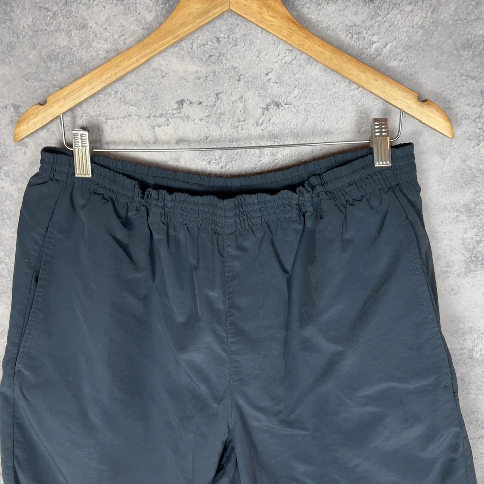 Pantalones Cortos Fred Perry Para Hombre Negros Poliéster Logo Espalda Talla M De Colección Raros Foto 2 de 4