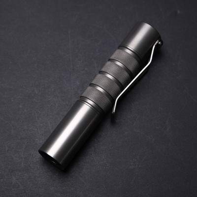 Okluma DC0 Titanium Flashlight - Single Nichia 519a Emitter (Apr 2026 Model)
