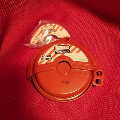 ROTATING GATE VALVE LOCKOUT 480 1''- 3'' Hinged Safety wheel handle Master Lock