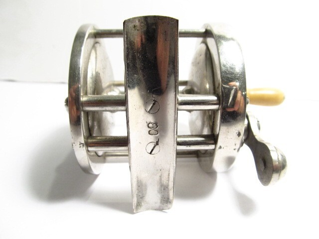 Vintage Montague 80 yd. Casting fishing reel