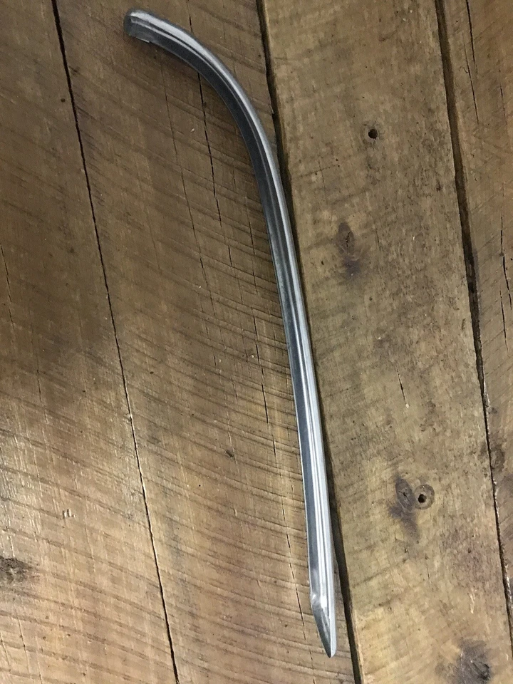 1964-1967 Oldsmobile Vista Cruiser Front Seat Side Trim Molding Cutlass F85 F-85 - Image 2 of 4